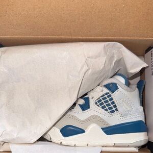 Jordan Blue and White Sneakers